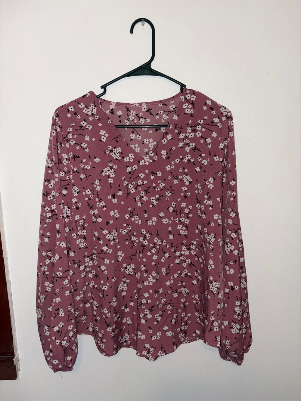 Floral V-Neck Long-Sleeve Blouse - Dusty Rose